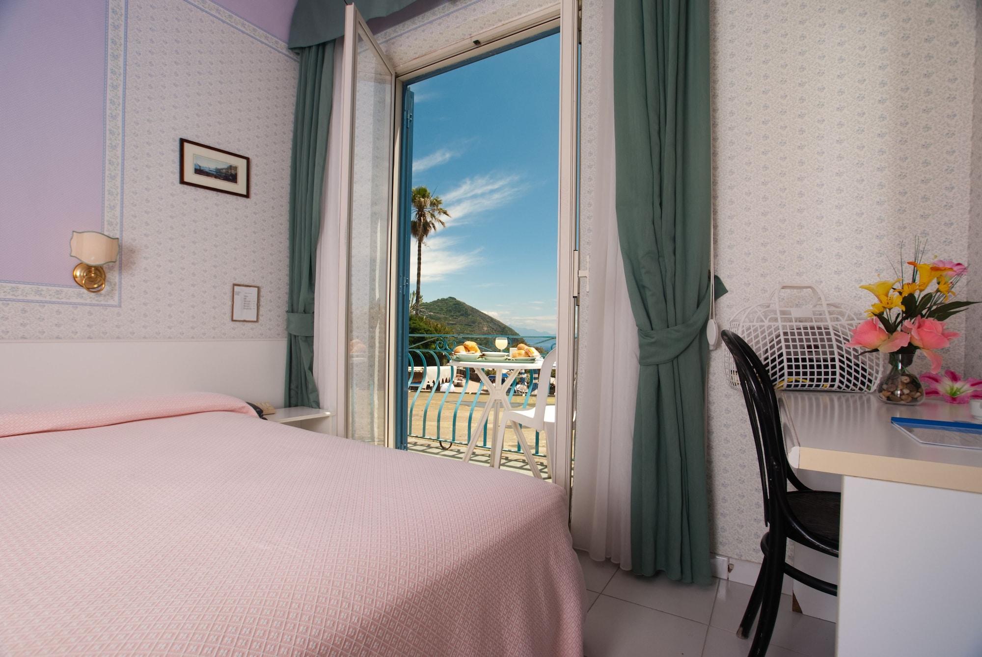 Hotel Loreley Serrara Fontana Extérieur photo